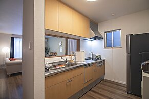 5 min to JR station new house max 8ppl