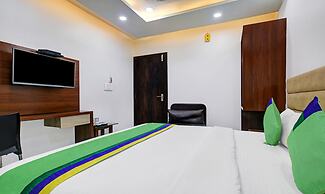 Itsy Hotels Usha Utsav