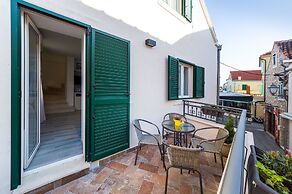 Navis Luxury Apartments