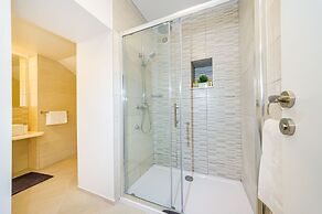 Navis Luxury Apartments