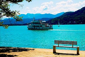 Hotel Seerösl Wörthersee Kärnten