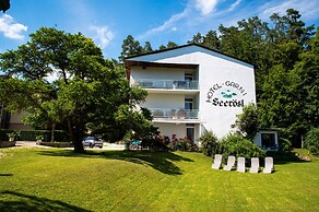 Hotel Seerösl Wörthersee Kärnten