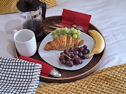 Birmingham - 2 Beds - Sleeps 3 - Free Parking