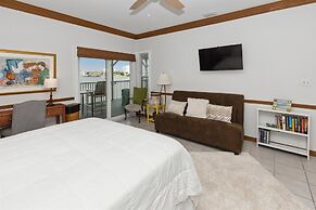 Sandpiper Cove 4121 3 Bedroom Condo by RedAwning