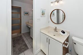 Sandpiper Cove 4121 3 Bedroom Condo by RedAwning