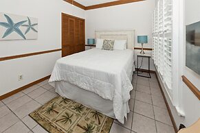 Sandpiper Cove 4121 3 Bedroom Condo by RedAwning