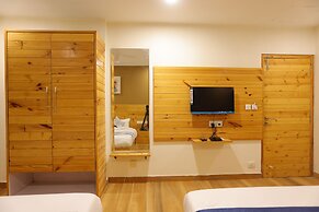 The Grand Uddhav Hotel