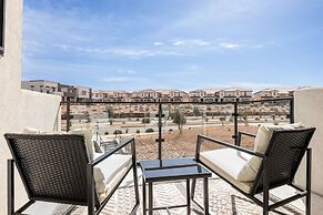 A Sapphire Sunset 5 Bedroom Townhouse