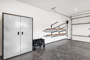 A Sapphire Sunset 5 Bedroom Townhouse