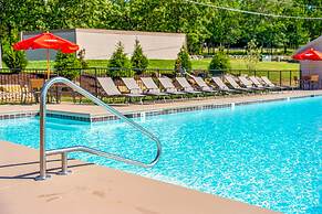 On The Rocks 3 Bedroom Condo by RedAwning