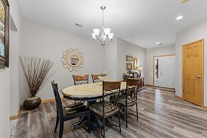 Skippin Stones 2 Bedroom Condo by RedAwning