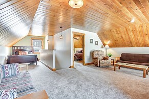 Lakefront New Hampshire Hideaway w/ Deck & Views