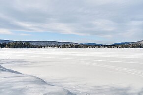 Lakefront New Hampshire Hideaway w/ Deck & Views