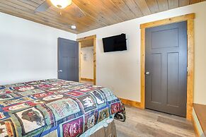 Lakefront New Hampshire Hideaway w/ Deck & Views