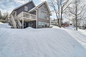 Lakefront New Hampshire Hideaway w/ Deck & Views