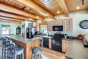 Lakefront New Hampshire Hideaway w/ Deck & Views