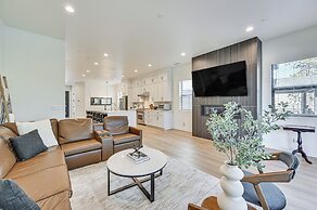 Flagstaff Group Getaway w/ Game Room & Deck