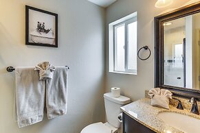 Serene Big Bear Retreat w/ Hot Tub + Game Room!