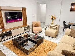 Everluxe Residence