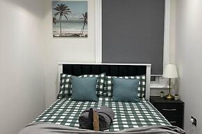 Studio Flat in London
