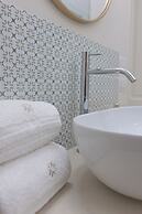 Oronti Accommodations