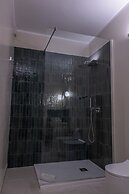 Oronti Accommodations