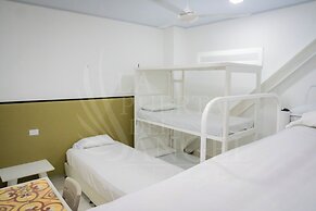 La Puerta del Angel Isla  Club