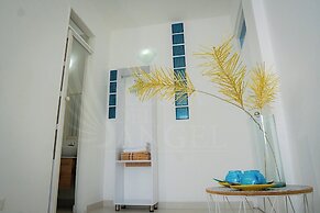 La Puerta del Angel Isla  Club