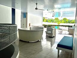 La Puerta del Angel Isla  Club