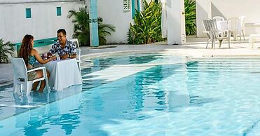 La Puerta del Angel Isla  Club