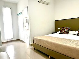 La Puerta del Angel Isla  Club