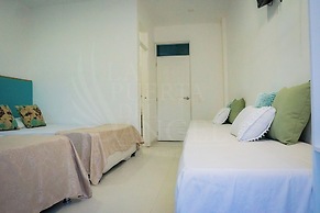 La Puerta del Angel Isla  Club