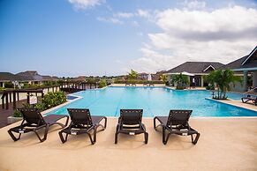 Sunshine Paradise Villa