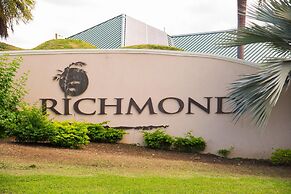 Sunshine Paradise Villa