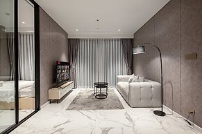 DongDong Apartment The Metropole