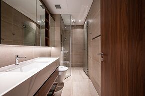 DongDong Apartment The Metropole