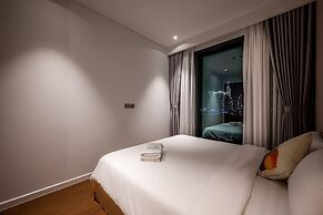 DongDong Apartment The Metropole