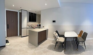 DongDong Apartment The Metropole