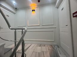 Ninova Boutique Hotel