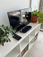 Bright And Airy Islington Apartment