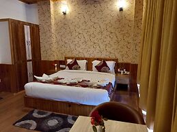 Valley View Hotel & Restaurant