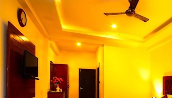 The Spruce Mansion Manali