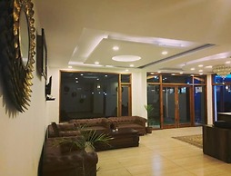 The Spruce Mansion Manali