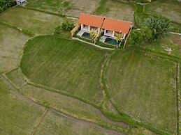 Uma Rimbun Pool Villa by Uniquecations