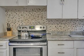 The Big Bamboo 4 Bedroom Home by RedAwning