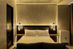 Spacious 1br Near Resorts World Manila Near Naia