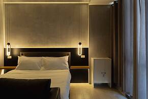 Spacious 1br Near Resorts World Manila Near Naia