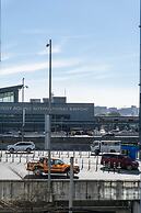 Spacious 1br Near Resorts World Manila Near Naia