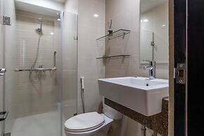 Spacious 1br Near Resorts World Manila Near Naia