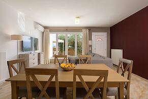 Tumeremos Holiday Apartment for 8 People Private Bbq Area